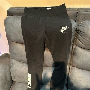 Brand new never used nike leggings